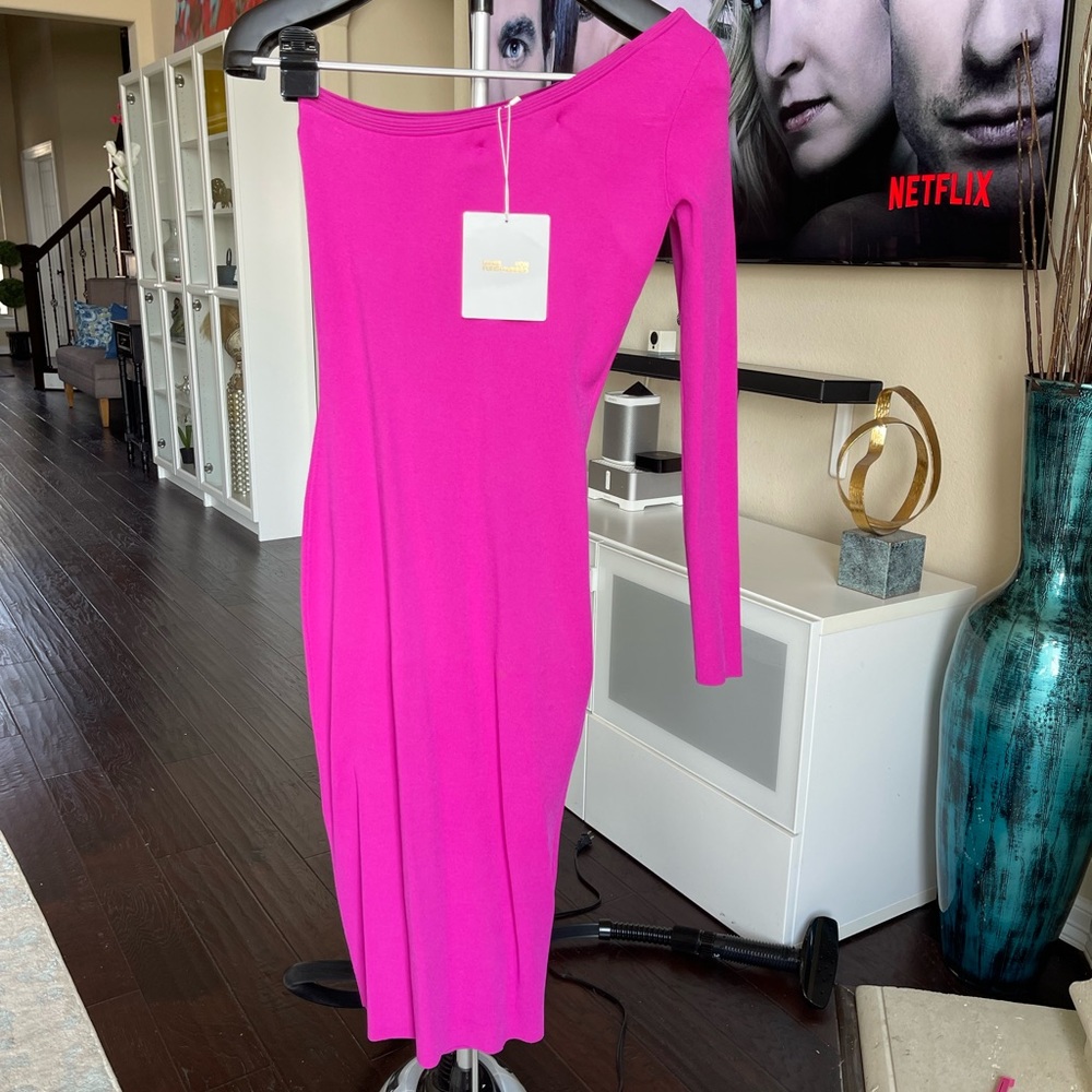 Diane Von Furstenberg  Petit Pink One Shoulder Dress